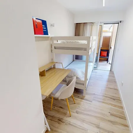 3 Pieces Climatise Neuf Centre Avec Terrasse - Fr-1-196-384 Apartment Menton